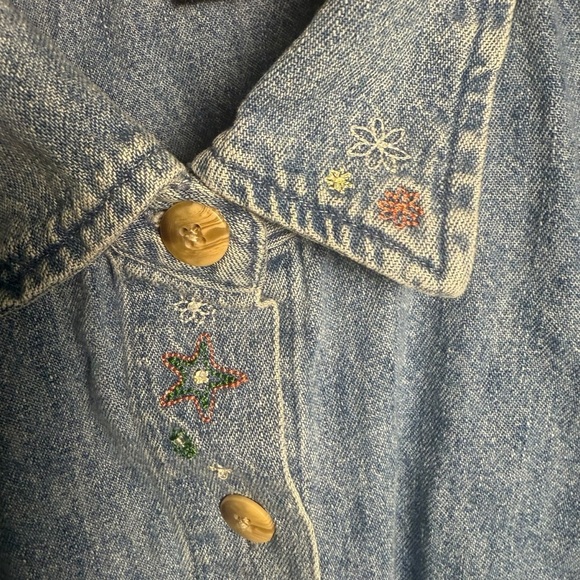 Vtg Christopher & Banks Womens Denim Shirt Turtle Embroidered Nautical Nature L - Picture 3 of 13